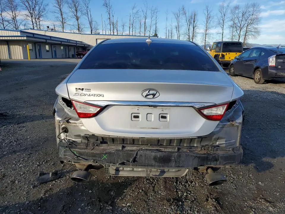 2013 HYUNDAI SONATA SE  