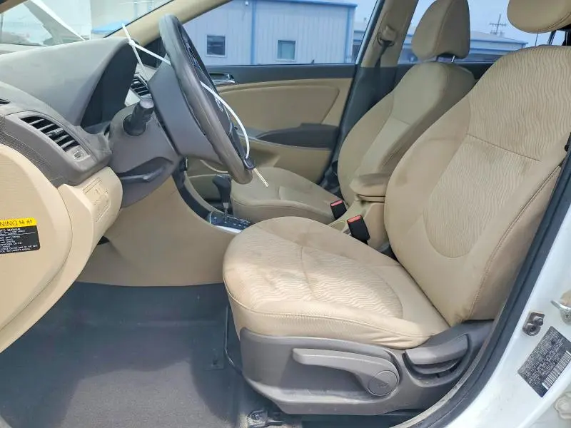 2014 HYUNDAI ACCENT GLS  