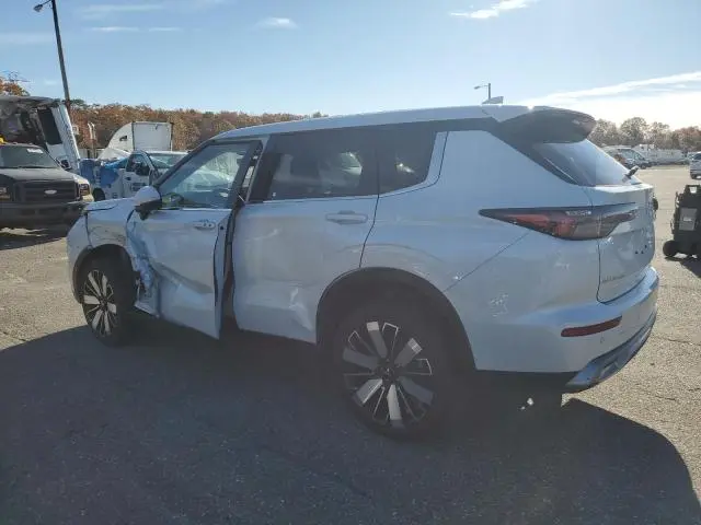 2025 MITSUBISHI OUTLANDER SE  