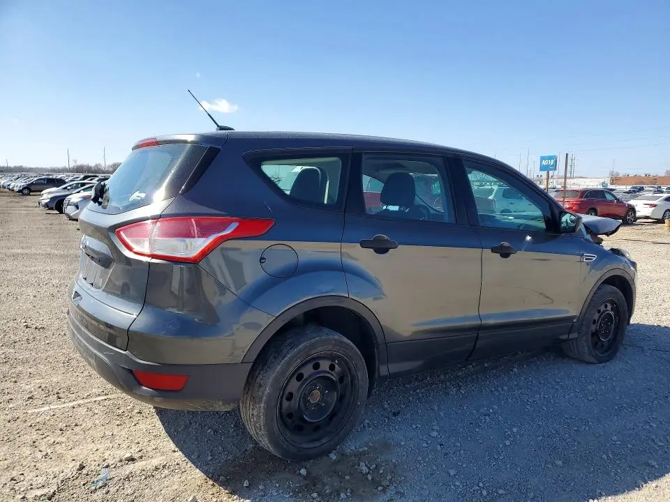 2016 FORD ESCAPE S  