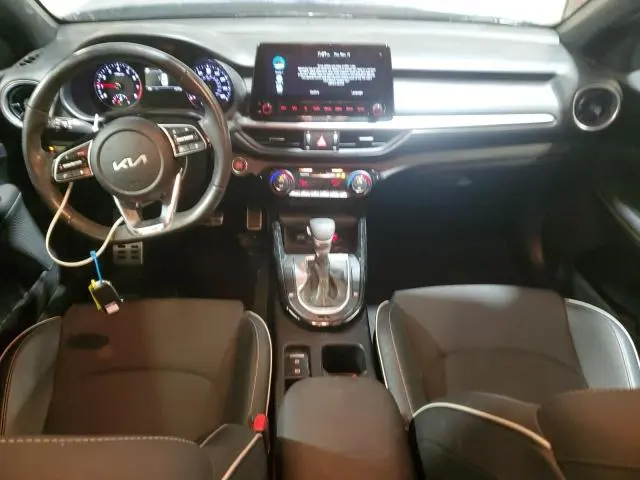 2024 KIA FORTE GT LINE  