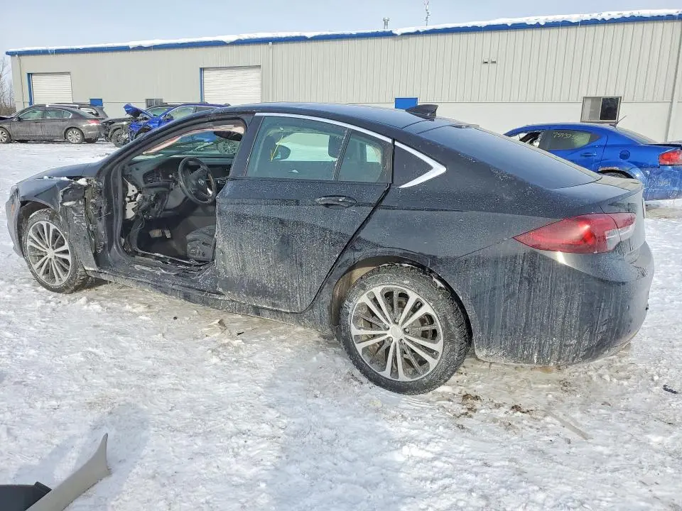 2019 BUICK REGAL ESSENCE  