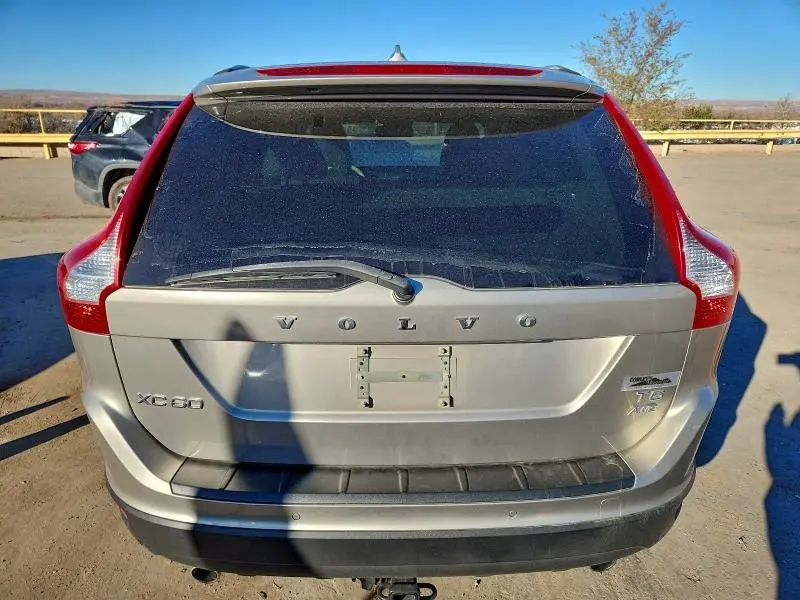 2012 VOLVO XC60 T6  