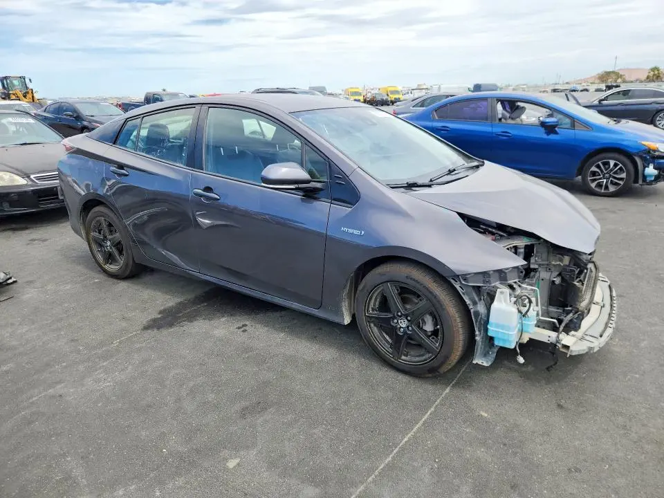 2017 TOYOTA PRIUS FOUR TOURING  