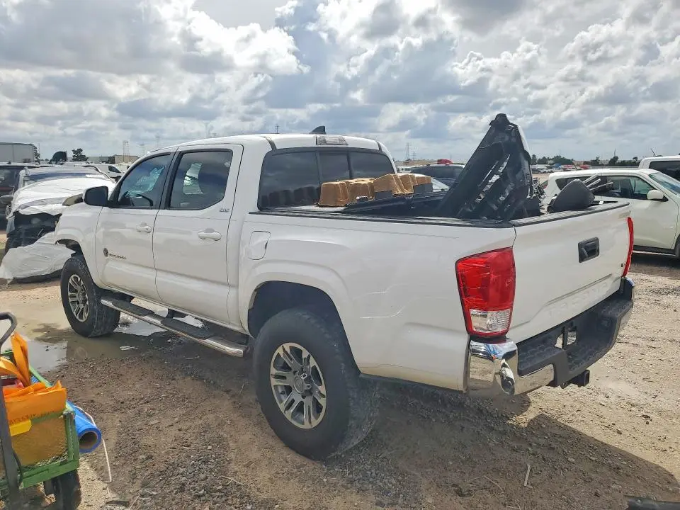 2016 TOYOTA TACOMA SR5 V6  