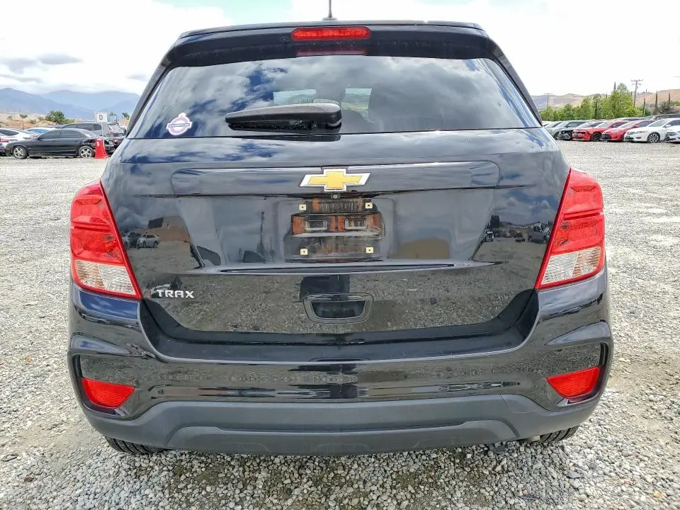 2022 CHEVROLET TRAX LS  