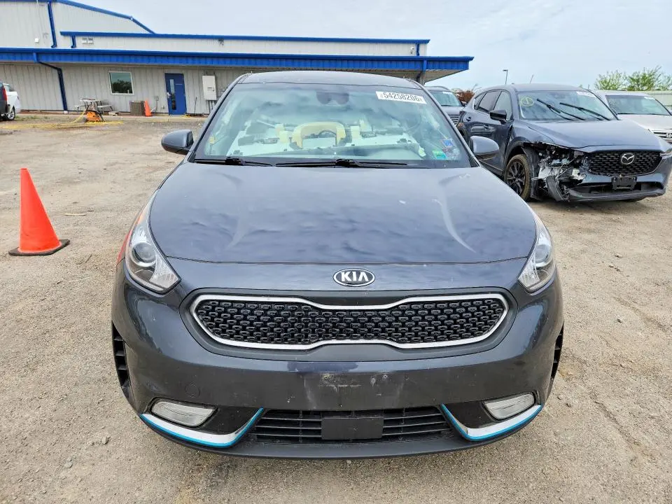 2019 KIA NIRO LX  