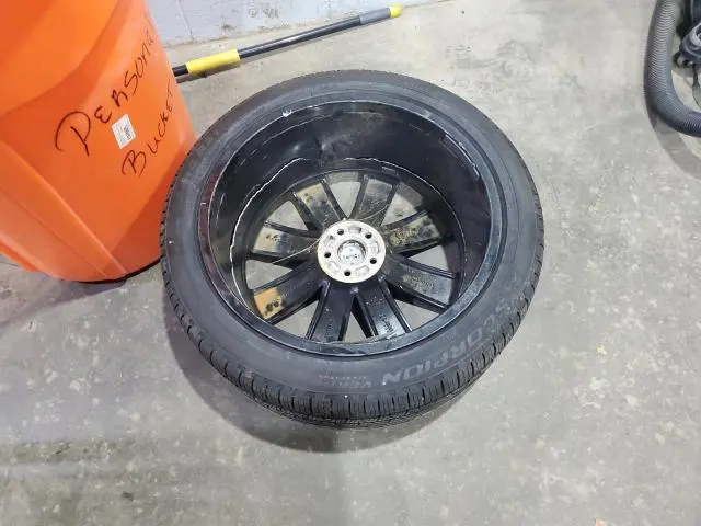 2025 VOLVO XC90 PLUS  