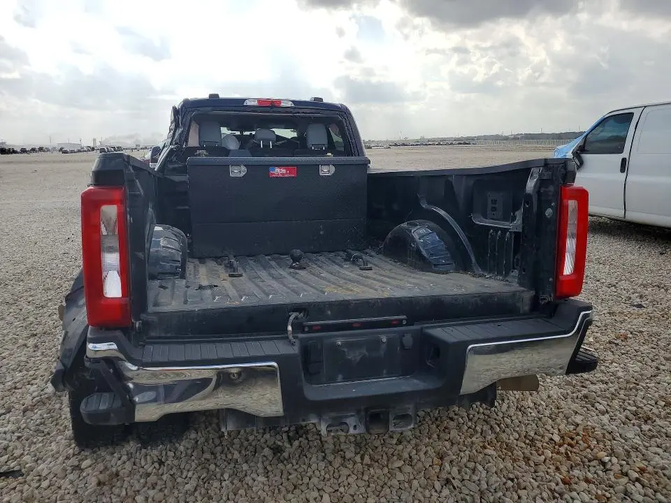 2024 FORD F350 SUPER DUTY  