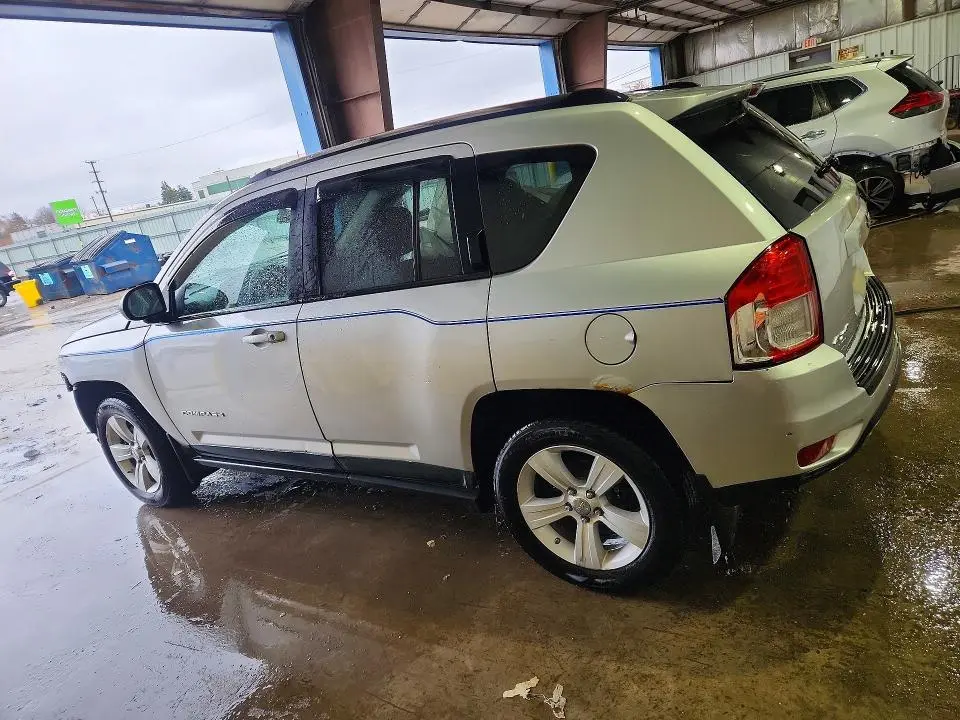 2011 JEEP COMPASS SPORT  