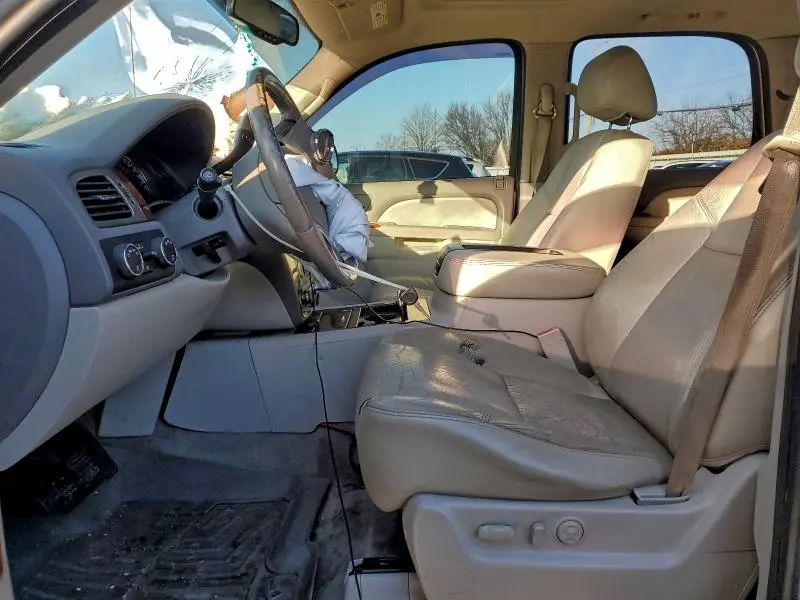 2010 CHEVROLET TAHOE K1500 LTZ  