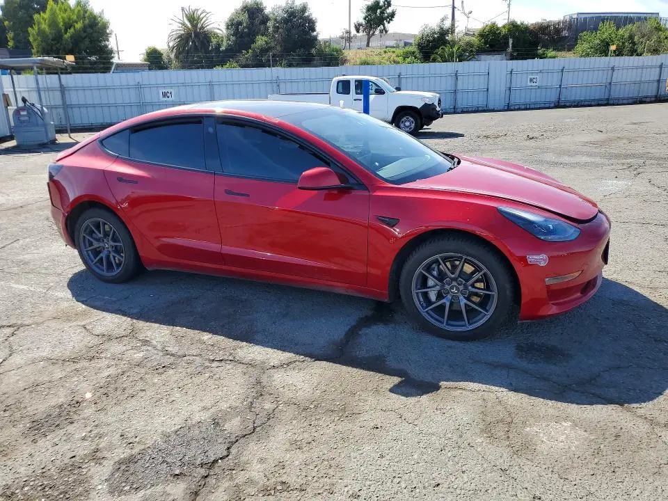 2021 TESLA MODEL 3   