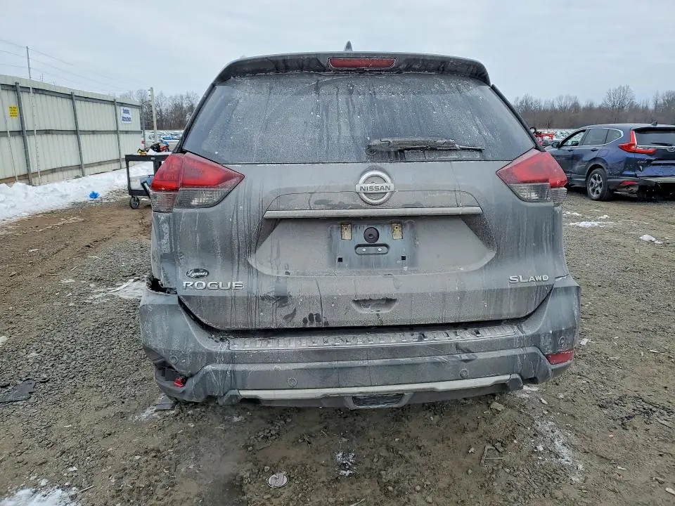 2019 NISSAN ROGUE SL  