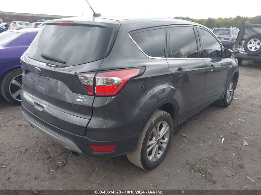 2017 FORD ESCAPE SE