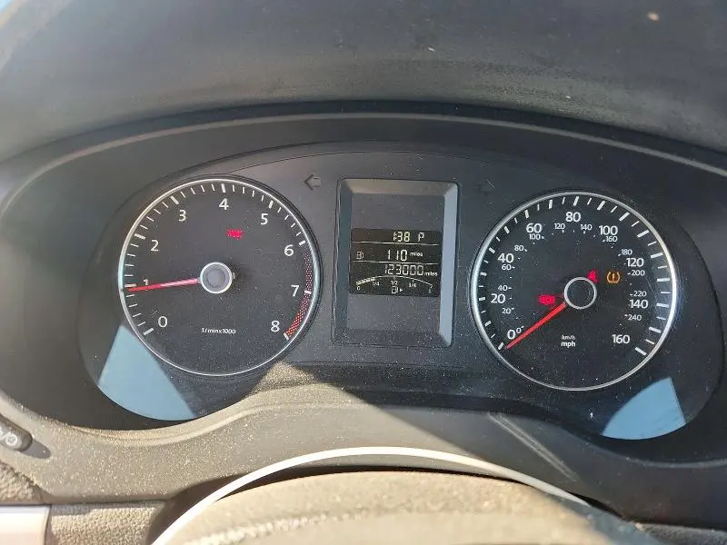 2014 VOLKSWAGEN JETTA SE  