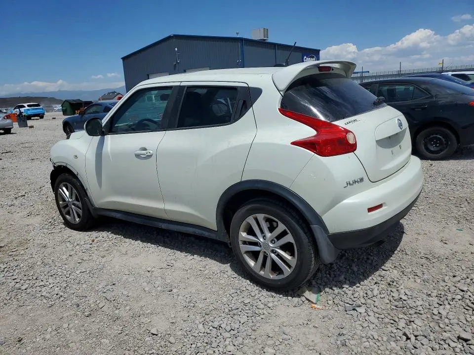 2011 NISSAN JUKE S  