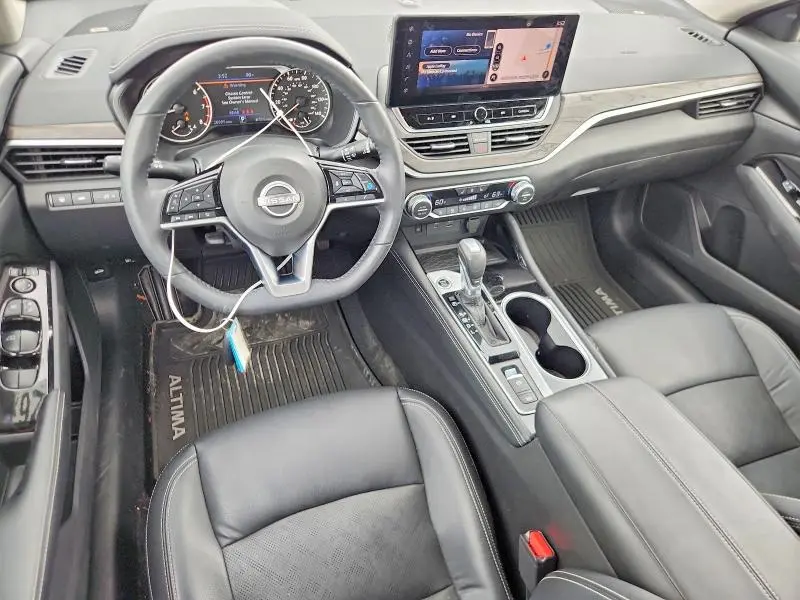 2024 NISSAN ALTIMA SL  