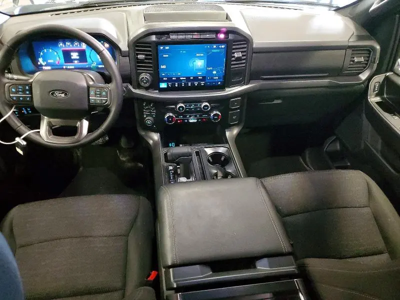 2024 FORD F150 XLT  