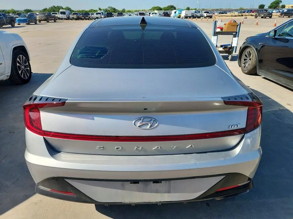 2021 HYUNDAI SONATA   
