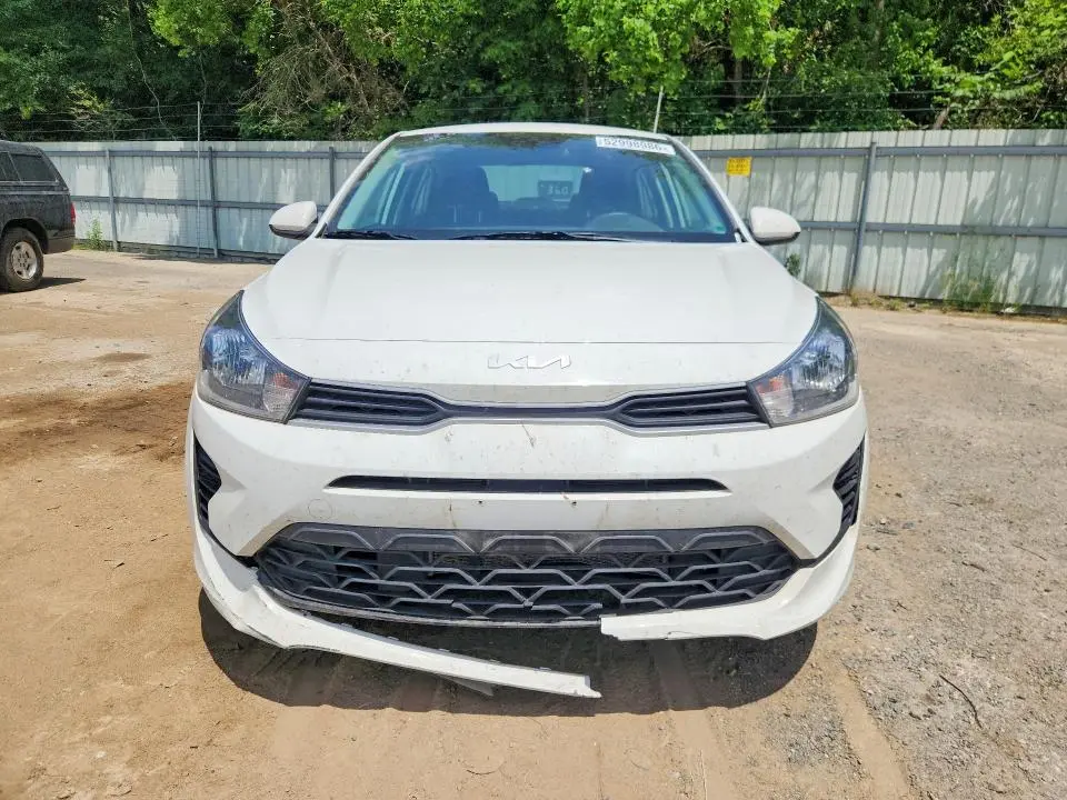 2022 KIA RIO LX  