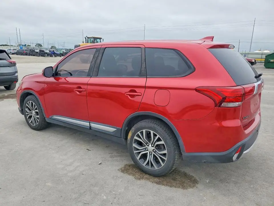 2018 MITSUBISHI OUTLANDER SE  