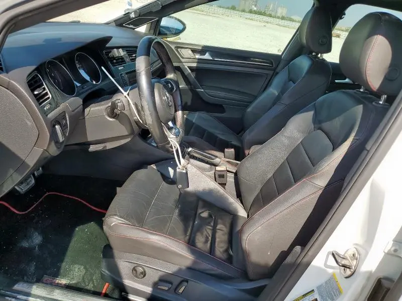 2015 VOLKSWAGEN GTI