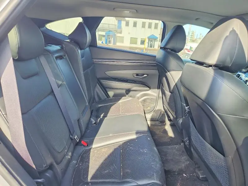 2022 HYUNDAI TUCSON LUXURY  