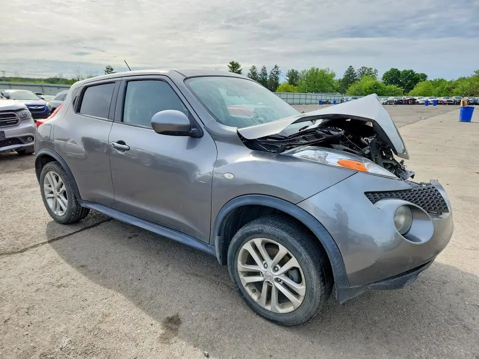 2011 NISSAN JUKE S  