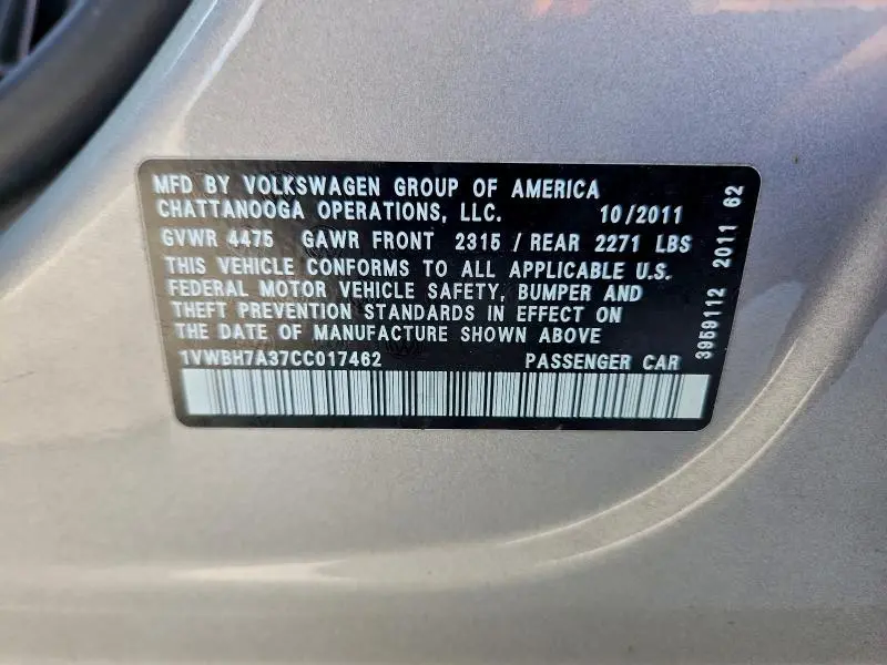2012 VOLKSWAGEN PASSAT SE  