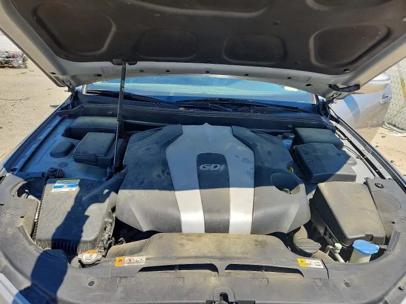 2012 HYUNDAI GENESIS 3.8L  