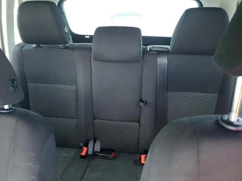 2013 VOLKSWAGEN TIGUAN S  
