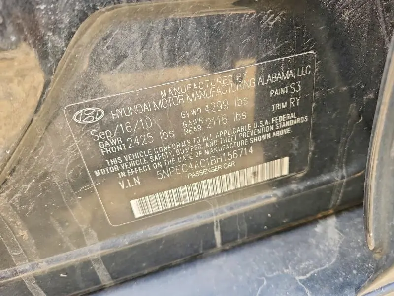 2011 HYUNDAI SONATA SE  