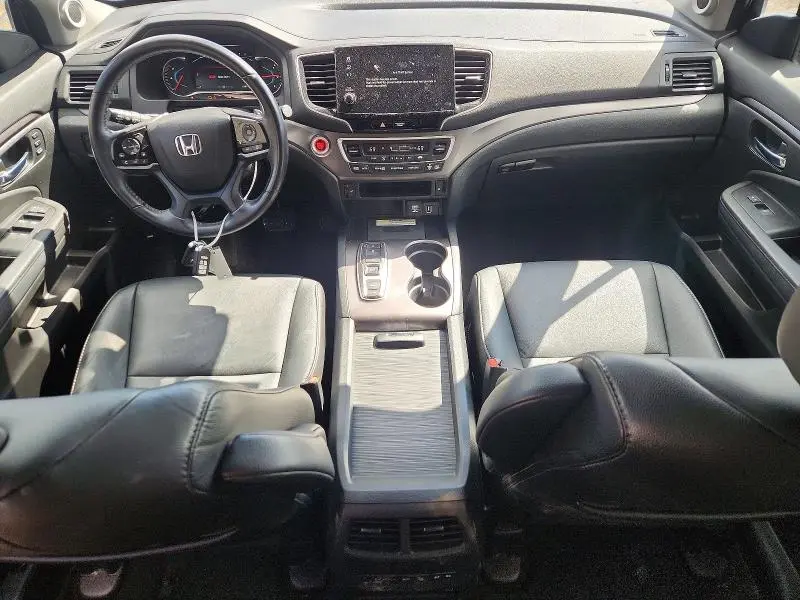 2021 HONDA PILOT SE  