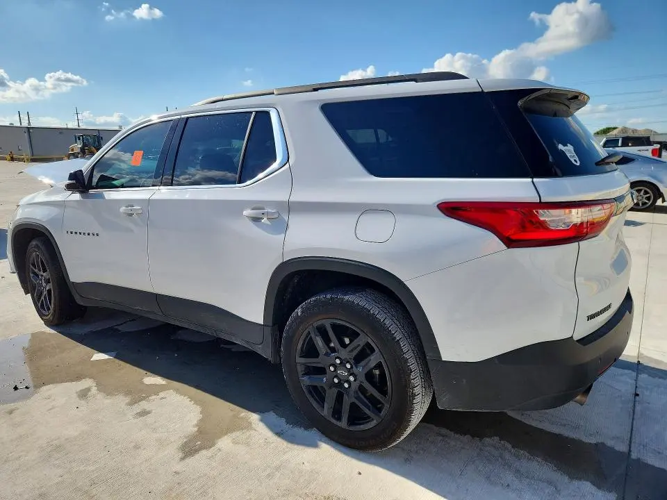 2020 CHEVROLET TRAVERSE LT  