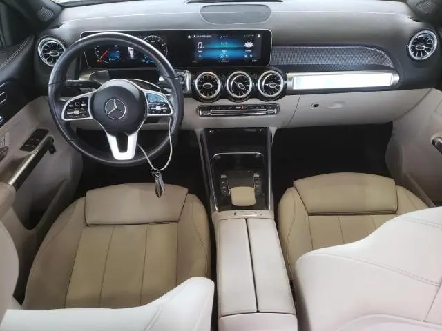 2021 MERCEDES-BENZ GLB 250  