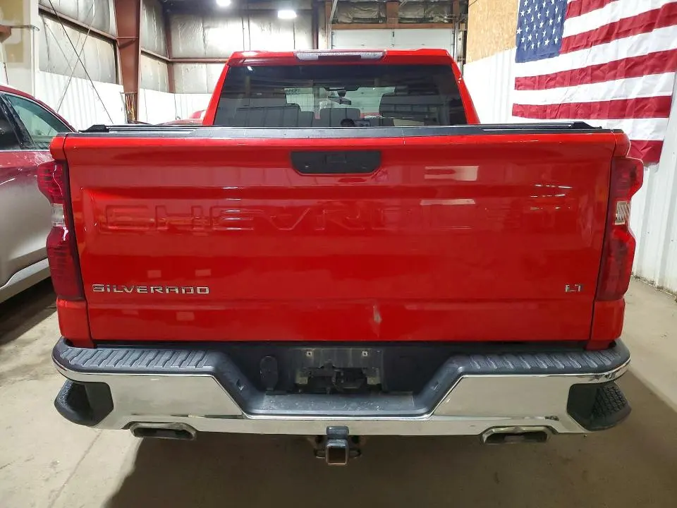 2021 CHEVROLET SILVERADO K1500 LT  