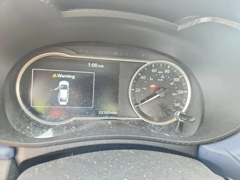 2024 NISSAN VERSA SV  