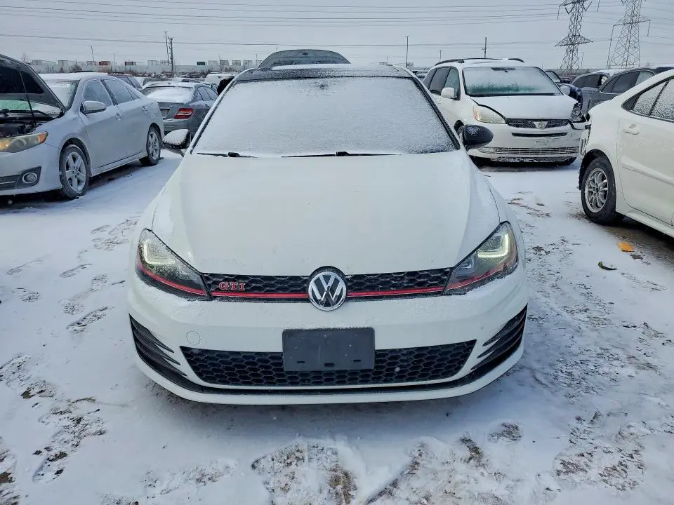 2017 VOLKSWAGEN GTI S/SE  