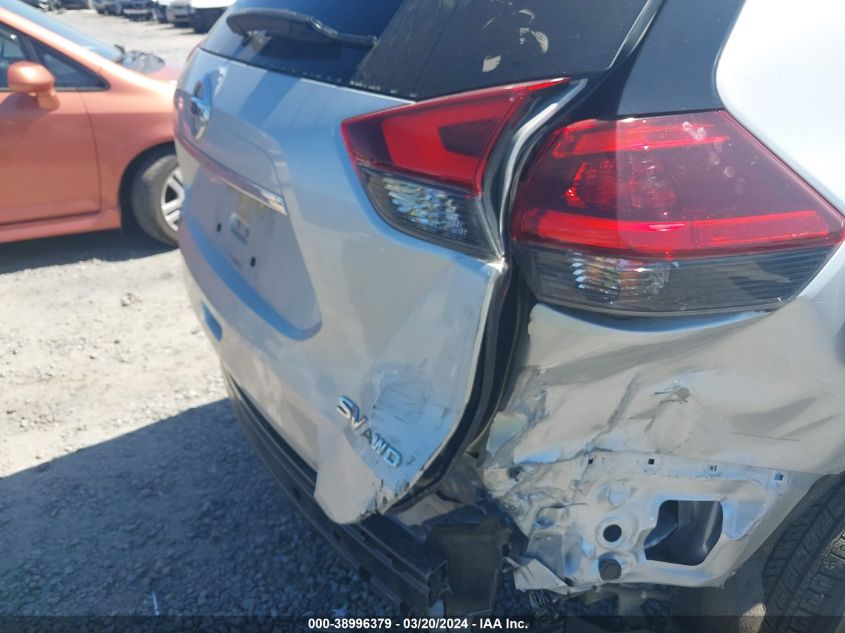 2018 NISSAN ROGUE SV