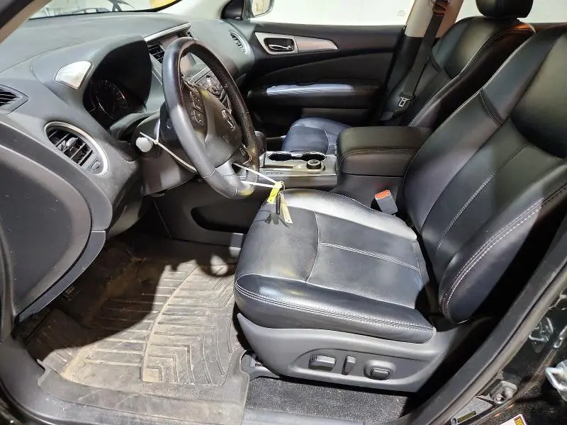 2019 NISSAN PATHFINDER SL  