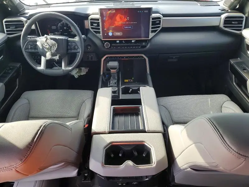 2025 TOYOTA TUNDRA LIMITED  