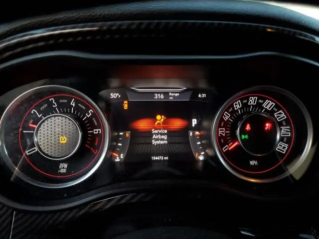 2015 DODGE CHALLENGER SXT  