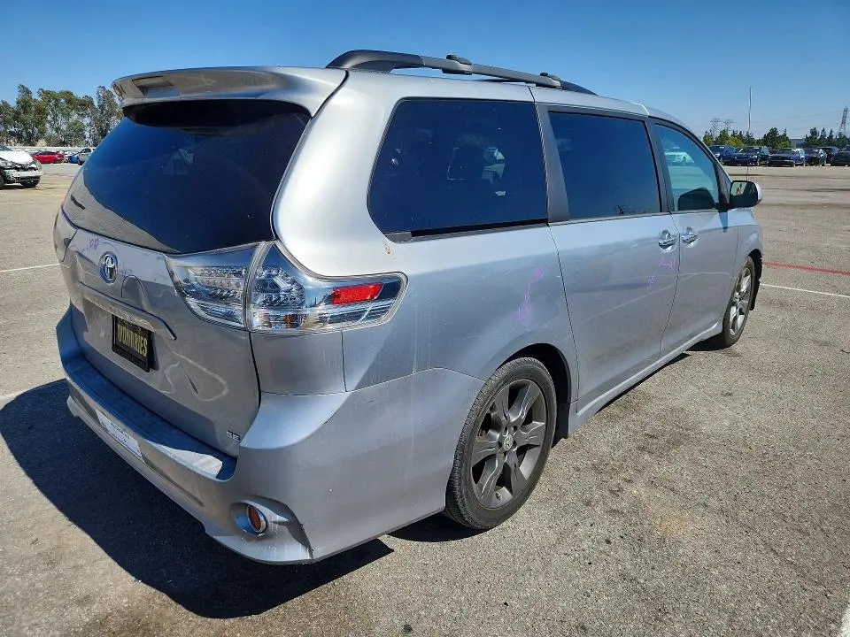 2014 TOYOTA SIENNA SPORT  