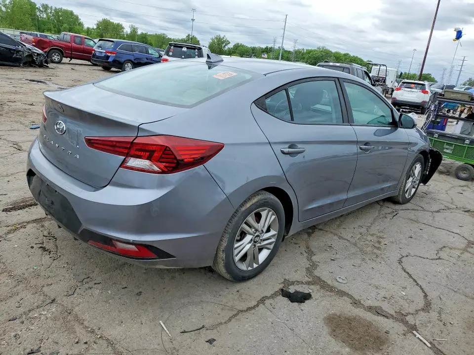 2019 HYUNDAI ELANTRA SEL  