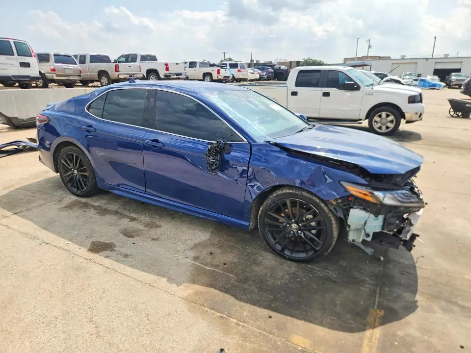 2024 TOYOTA CAMRY XSE  