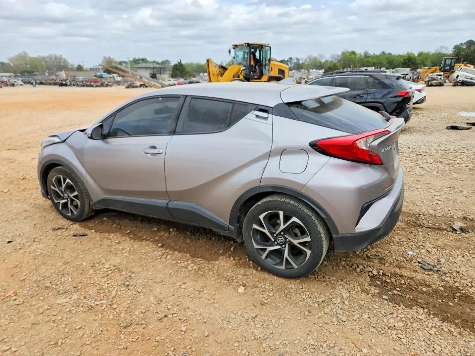 2018 TOYOTA C-HR XLE  
