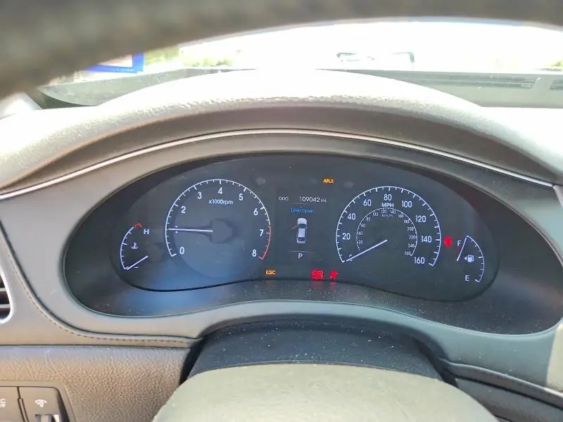 2013 HYUNDAI GENESIS 3.8L  