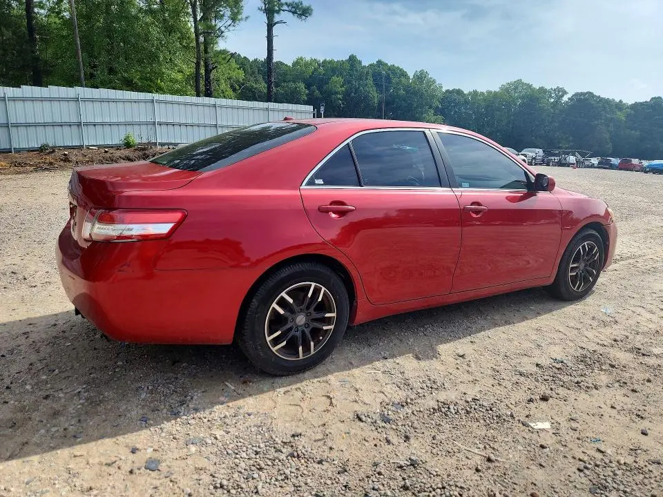 2010 TOYOTA CAMRY LE  