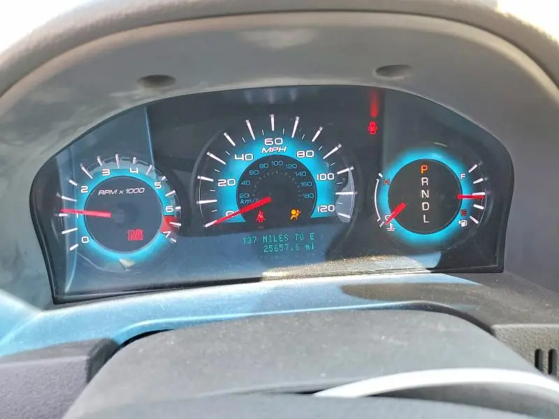 2011 FORD FUSION S  