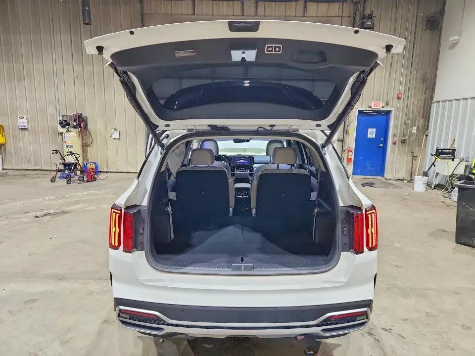 2023 KIA SORENTO SXP  
